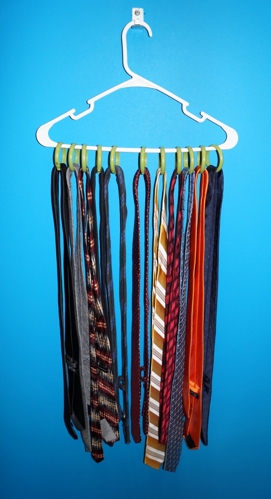 DIY Tie Organizer - Storage.com