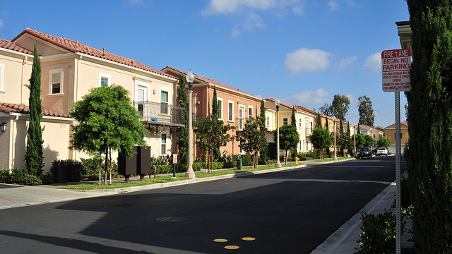 Apartment Buildings in Irvine, CA
