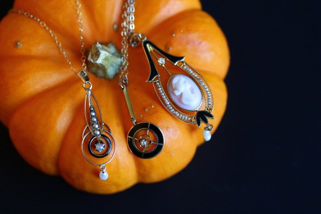 vintage jewelry